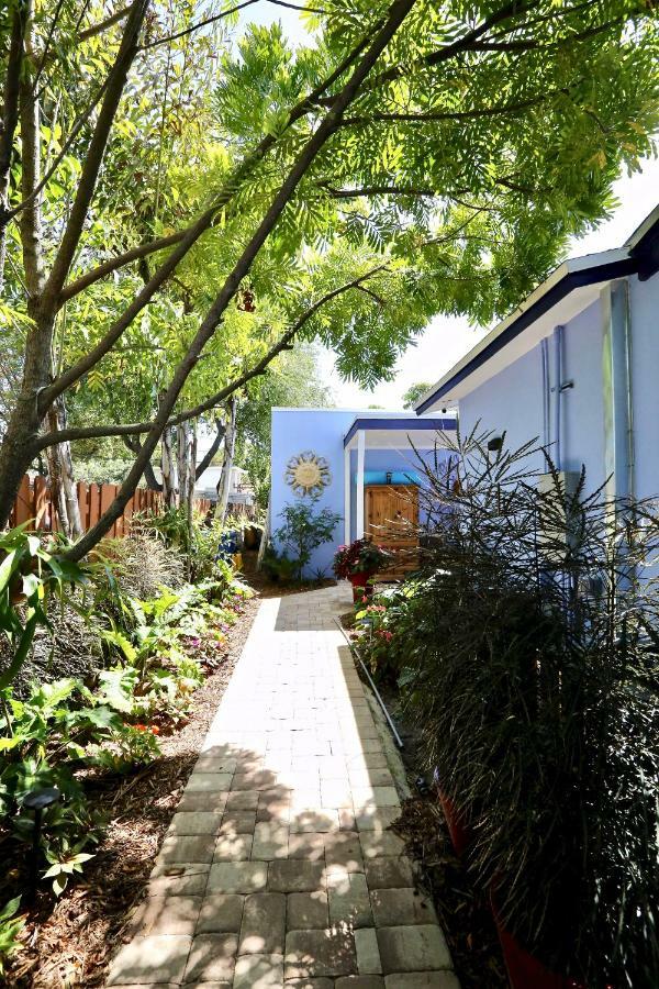 Fantasy Island Inn, Caters To Men Wilton Manors エクステリア 写真