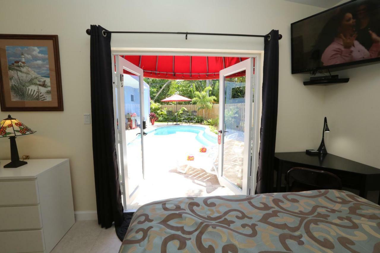Fantasy Island Inn, Caters To Men Wilton Manors エクステリア 写真