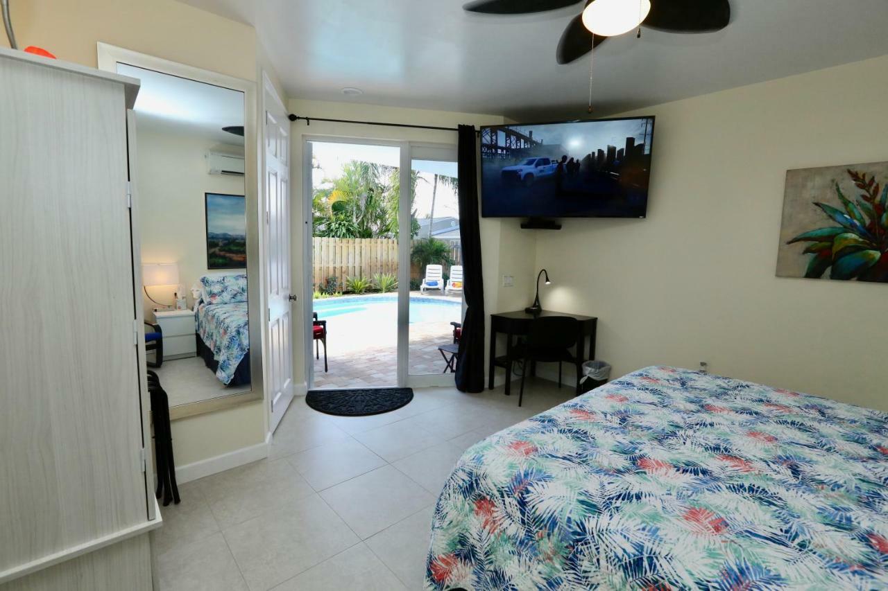 Fantasy Island Inn, Caters To Men Wilton Manors エクステリア 写真